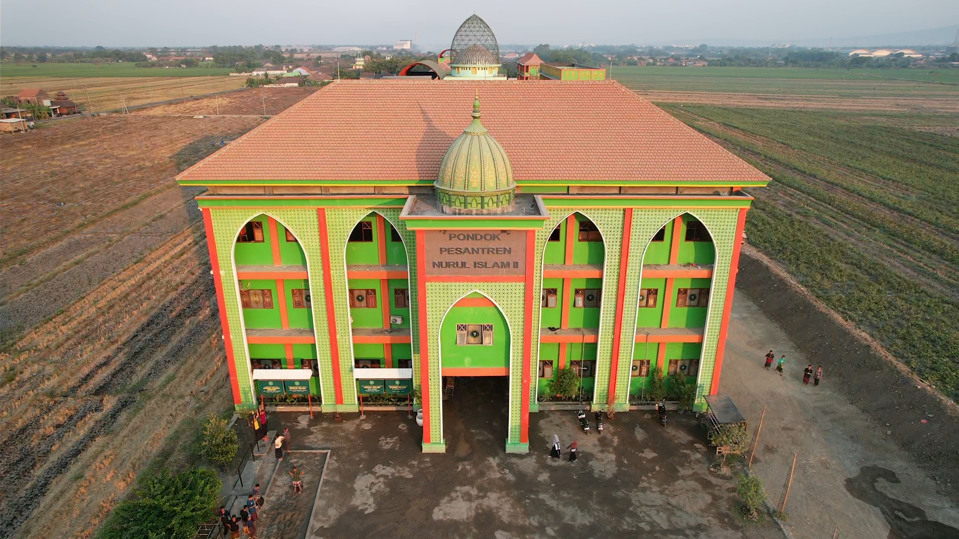 Gedung Pondok Pesantren Nurul Islam