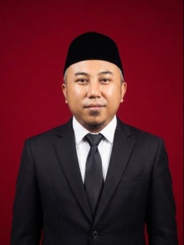 Alim Mustofa, M.Pd.