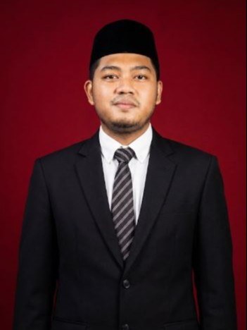 M. Ikmaluddin Alfi Hidayat, SM.
