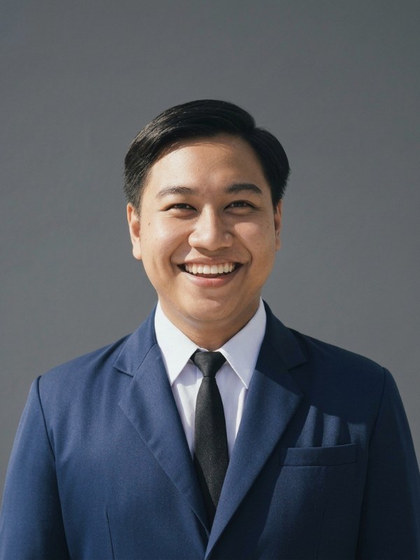 Mohammad Naufal Fahmi, M.Pd.