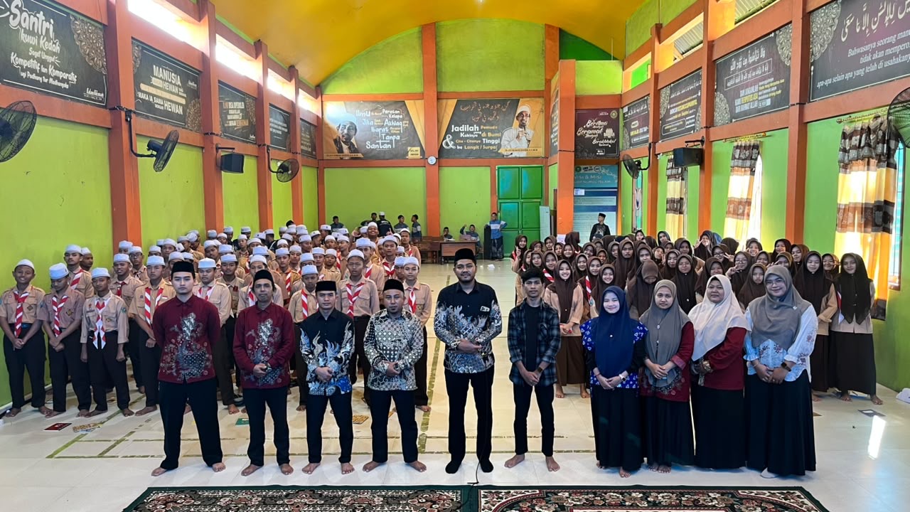 Seminar Broadcasting SMK UBP Nurul Islam: Membangun Kreativitas dan Kompetensi Generasi Digital melalui Broadcasting dan Desain