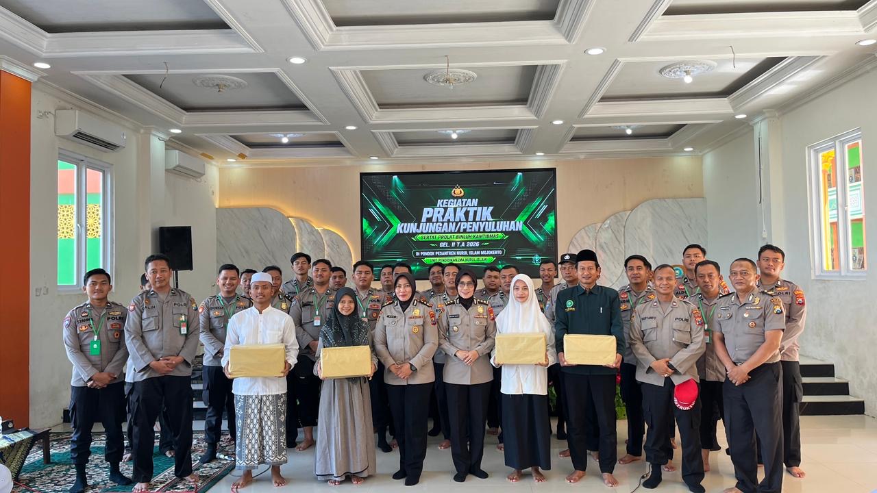 Polri Dekat dengan Santri, SPN Polda Jatim Gelar Binluh Kamtibmas di MA Nurul Islam Mojokerto