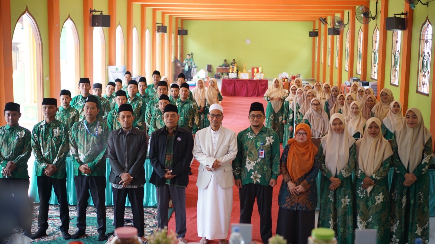 Sambut Tim Asesor BAN-PDM Jawa Timur, SMP 2 Trans-Sains Nurul Islam Jalani Visitasi Akreditasi
