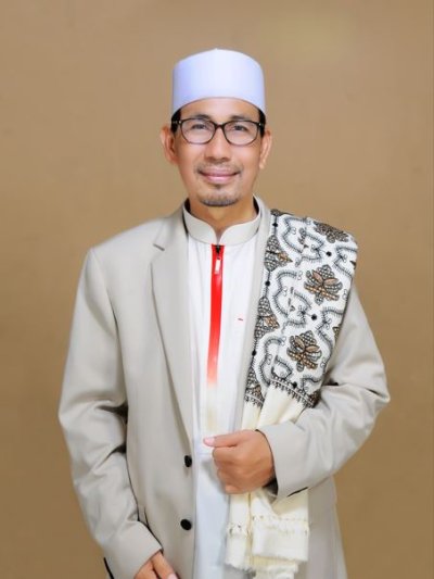 Dr. KH. A. Siddiq, S.E., M.M.